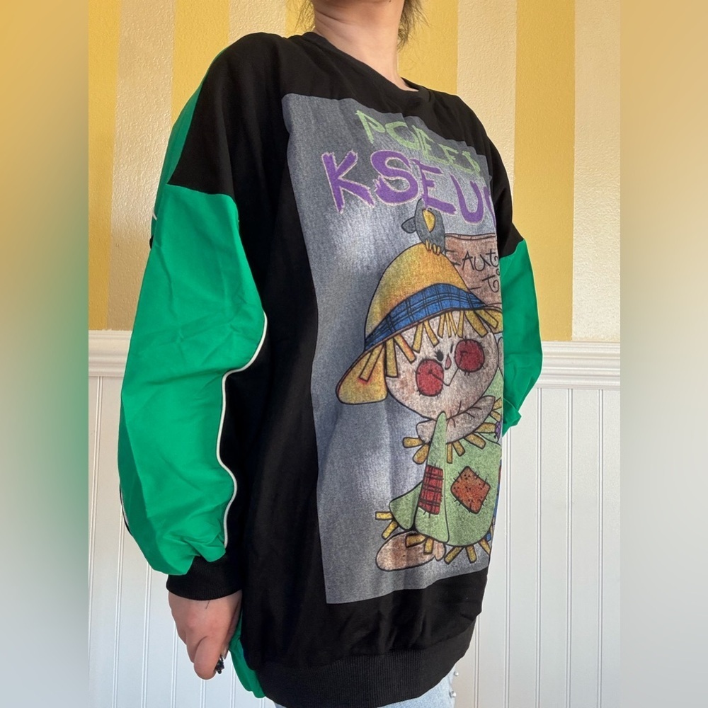 Unisex Graphic Sweatshirt with Green and Black Accents - Picture 4 of 8